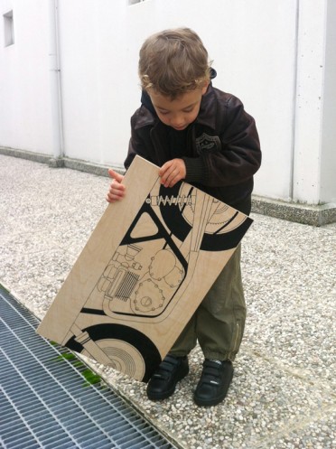 prima prova serigrafica per la versione "Special" - papà, posso colorarla? - aspetta che sia montata Tato – uffa devo sempre aspettare -